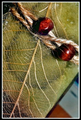 Fractal with string and wooden pearls