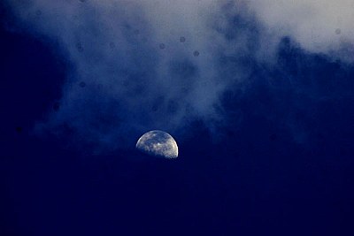 moon & cloud