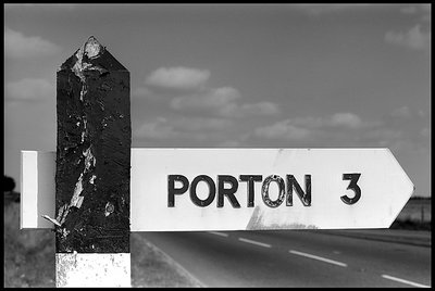 3 miles to Porton