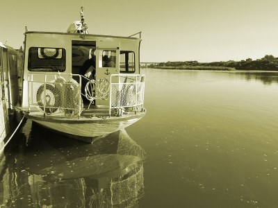 River Boat`
