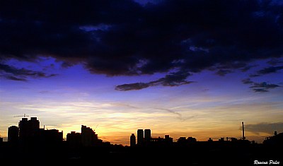 manila skyline at dusk