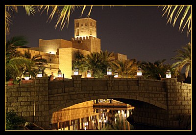 Madinat Al Qasr Hotel by night