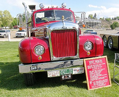 1957 Mack Truck