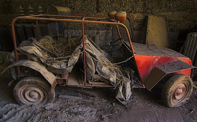  Abandoned Car
