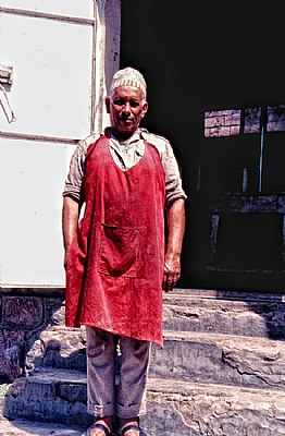 cook in Yemen 1986
