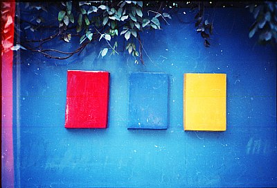 Primary colors 