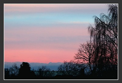 Sky QTF 060 at sunset 10 November 2010