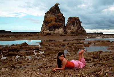 Sawarna beach 6