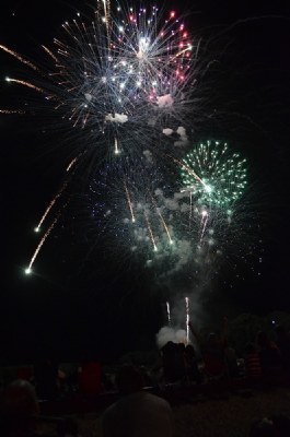 Fireworks 3/4