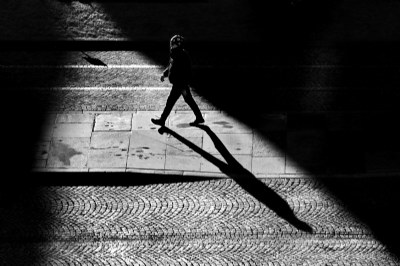 V shadow
