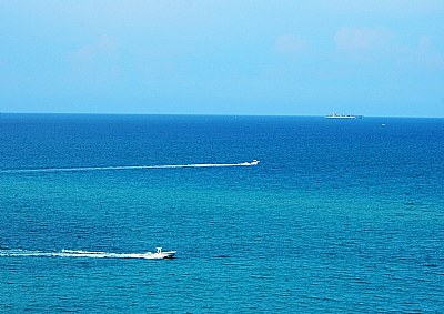 Boats & Ship