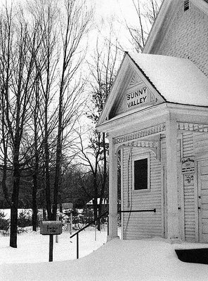 Sunny Valley School House II