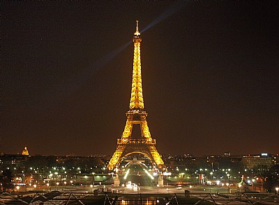 I love Paris in the night