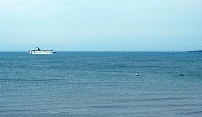 Cruiser & Smooth Sea