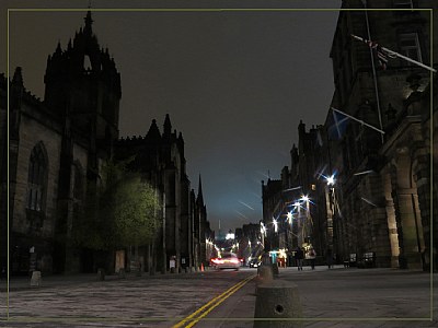 Edinburgh by Night 2