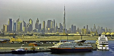 Dubai & Ship
