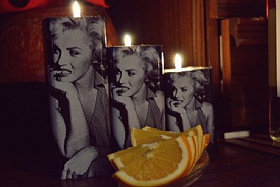 Candles and oranges