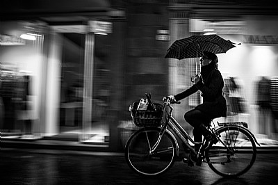 Rain and bike