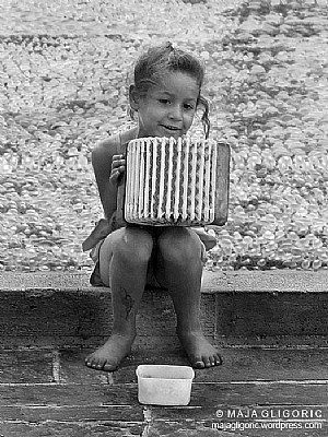 A little girl with accordion