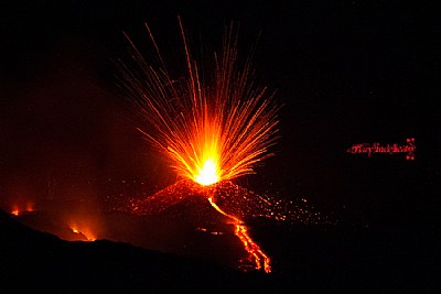 Etna eruption 2