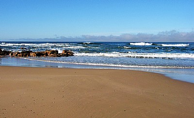 Beach & Horizon