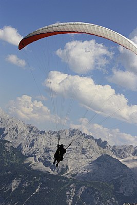 Paragliding