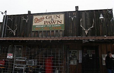 Daves Gun and Pawn