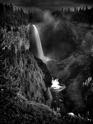 Helmcken Falls