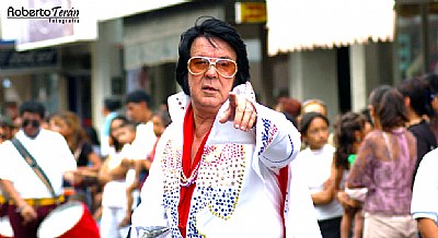 El Elvis De Nuevo Laredo