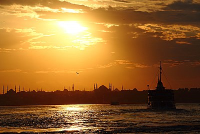 silhouette of Istanbul 4