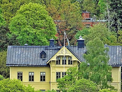 Green & Houses