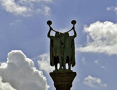 Clouds & Statue