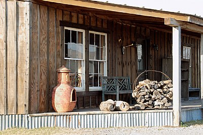 Tate Ranch Bunkhouse