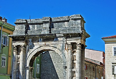 Roman Arch & Eclectics