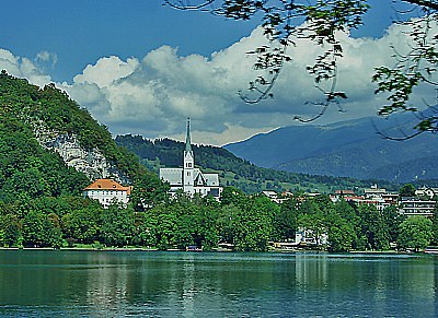 Lake  & Alps