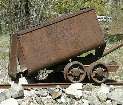 MINING CAR