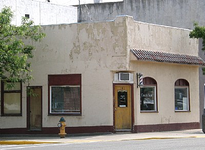 BARBER SHOP