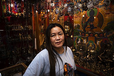 tibetan curio shop