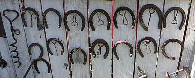 HORSE SHOE