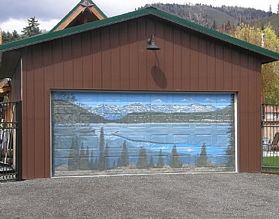 GARAGE DOOR