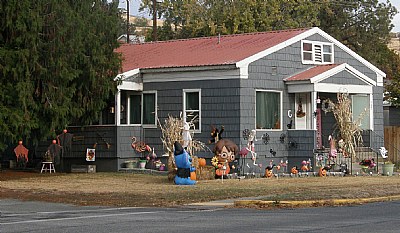 HALLOWEEN HOUSE