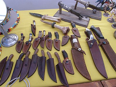 KNIVES