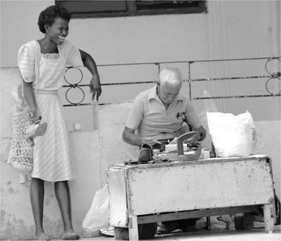 Shoemaker - Varadero, Cuba 2002