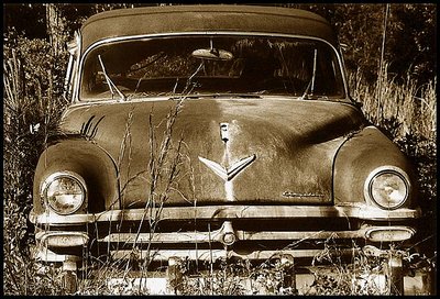 OLd Abandoned CHRYSLER AUTO: 04 1995