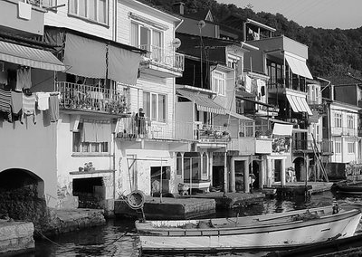 venice in istanbul- bosporus houses