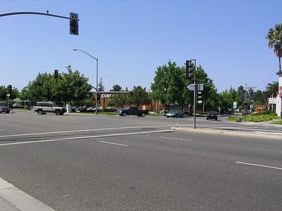 El Camino Real - entering Mountain View