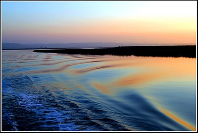 Yacht Wake