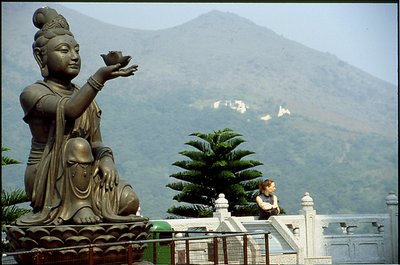 worshipping buddha