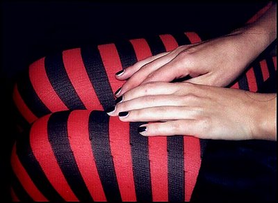 RED STRIPES, Black Fingernails: Night shoot.